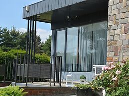 Villa With Private Pool In Blaregnies