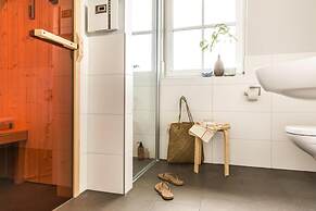 Luxushaus Boddenkuste mit Lagune und Sauna