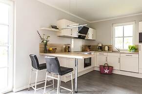 Luxushaus Boddenkuste mit Lagune und Sauna