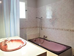 Menerbes Home With Private Pool