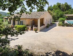 Menerbes Home With Private Pool