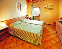 Residence La Filanda in Costermano With Pool