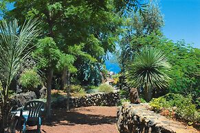 Finca in El Tanque With a Terrace