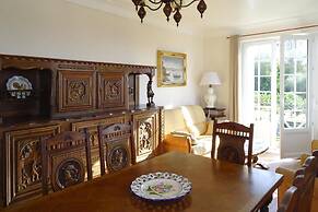 Holiday Home in Kersiny With Sea Views