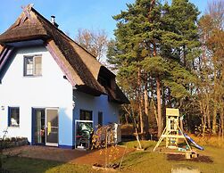 Thatched House in Usedom Near Lagoon