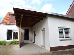 Apartment in Carolinensiel With a Garden