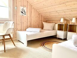 Holiday Home Seerose With Sauna on Lake Dummer, Dummer