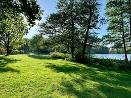 Holiday Home Seerose With Sauna on Lake Dummer, Dummer