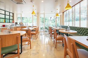 Bloom Hotel Khandala