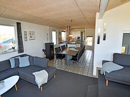 4 Star Holiday Home in Ringkobing