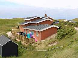 4 Star Holiday Home in Ringkobing
