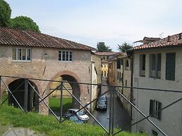 Stay Central in Historic Lucca