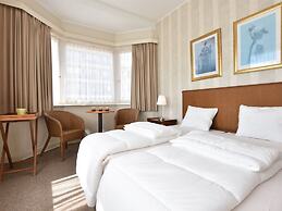 Sun & Sand Group Getaway