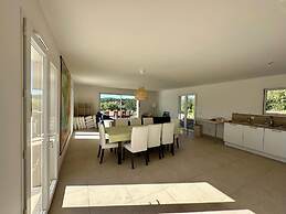 Villa L'esquirol With View and Pool