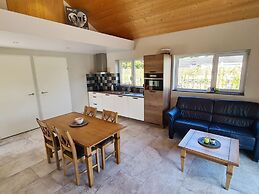 Beachside Getaway With Garden & Barbecue