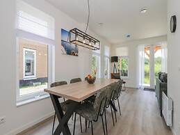 Holiday Home in Simonshaven Near Lake Beach