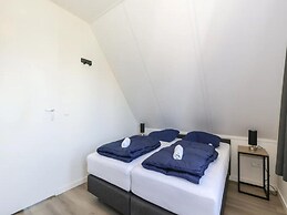 Holiday Home in Simonshaven Near Lake Beach