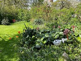 Krusenhagen Apartment With Garden