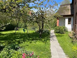 Krusenhagen Apartment With Garden