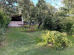 Krusenhagen Apartment With Garden