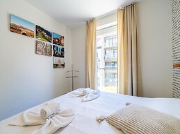 Chic Flat Near Ostend Beach