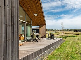 Modern Eco Home Near Beach