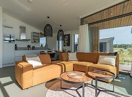 Modern Eco Home Near Beach