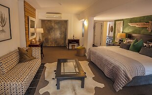 Silvermist Hotel
