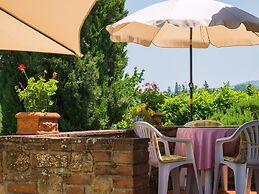 Tuscany Stay With Pool