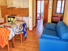 Apartment 200m From the sea