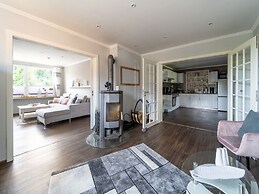 Modern Holiday Flat With Pool in the Harz