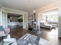 Modern Holiday Flat With Pool in the Harz