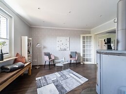 Modern Holiday Flat With Pool in the Harz