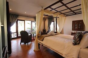 Bali at Scenic Haven Lodge