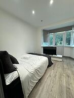 Romford Studio Retreat