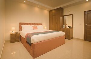 Oakwood Forest Retreat
