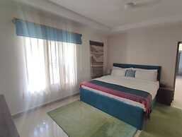 Oakwood Forest Retreat