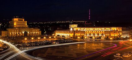 Aygestan plaza