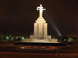 Aygestan plaza