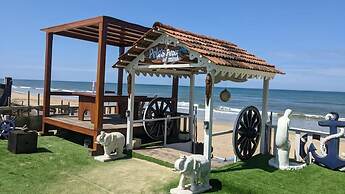 Pele's beach cottage