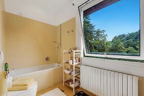 Il Gioiellino Pool And Sauna