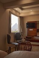Prestige pyramids inn