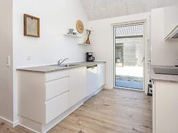 5 Star Holiday Home in Romo