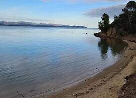 Apartment in Giens With Pool & Beach Access