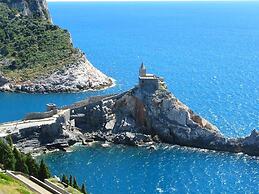 Rustic Cottage Charm in Liguria
