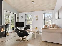 4 Star Holiday Home in Hals