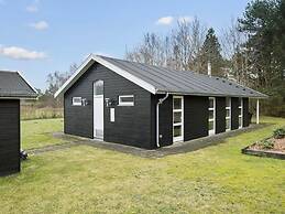 4 Star Holiday Home in Hals