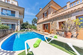 Son Monjo - Villa With Private Pool. Free Wifi