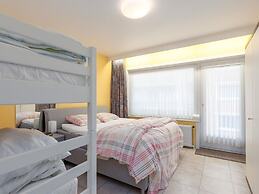 Apartment in Middelkerke Near Sandy Beach