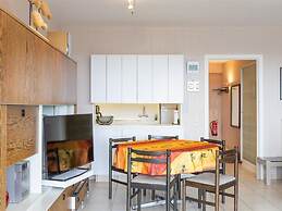Apartment in Middelkerke Near Sandy Beach